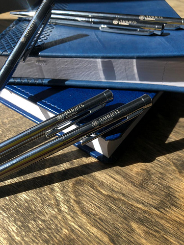 Ручки/карандаши с логотипом картинка маленькая